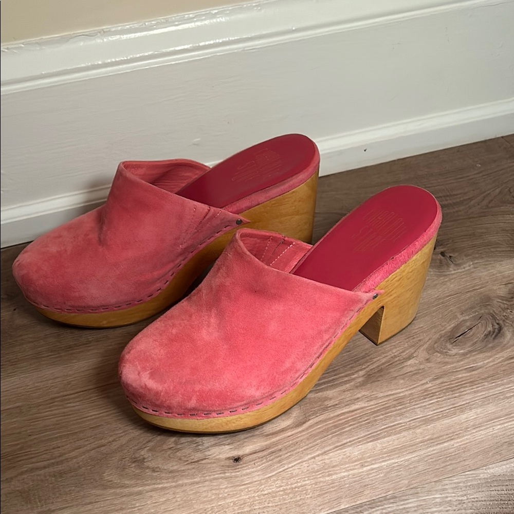 Charlotte Stone Marlo Clog